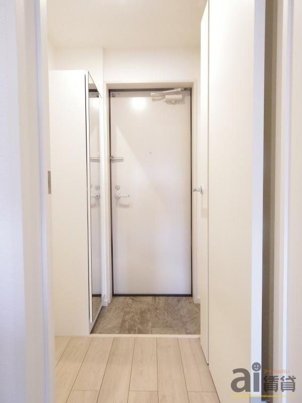 玄関　※同仕様写真です