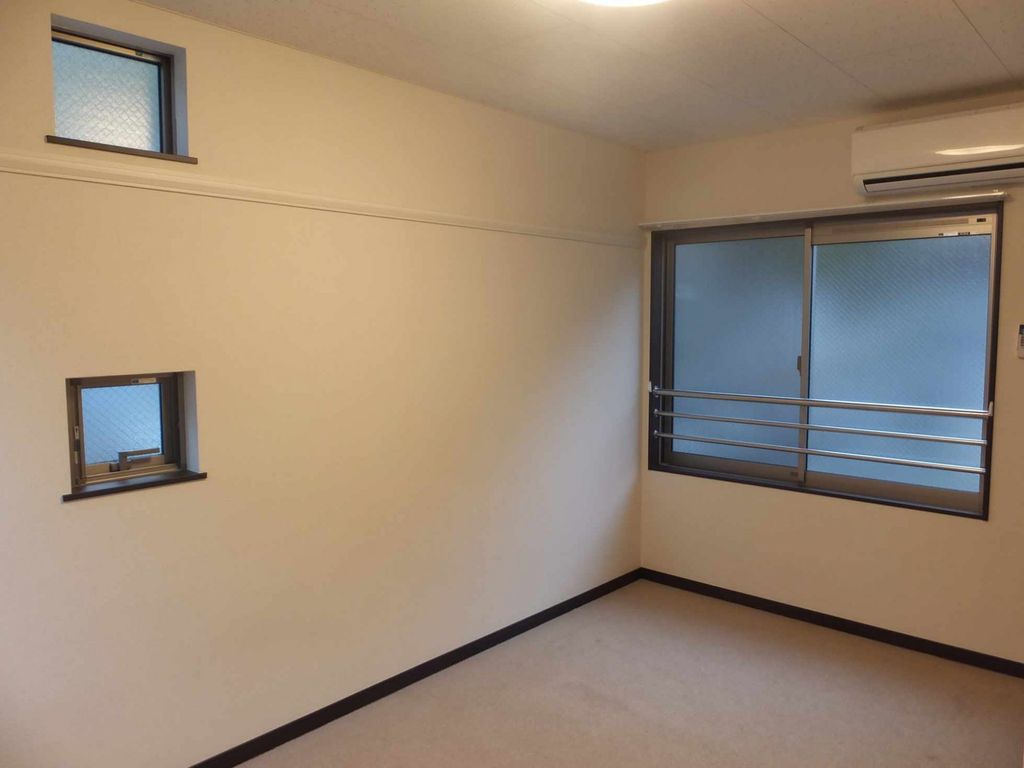 居室・リビング　同タイプ写真