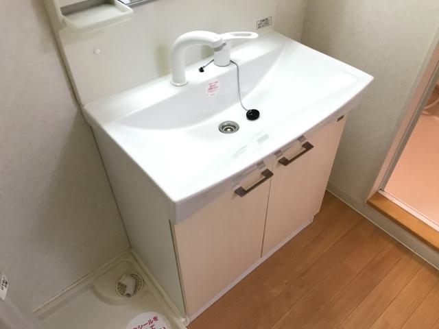 洗面設備　洗髪洗面化粧台