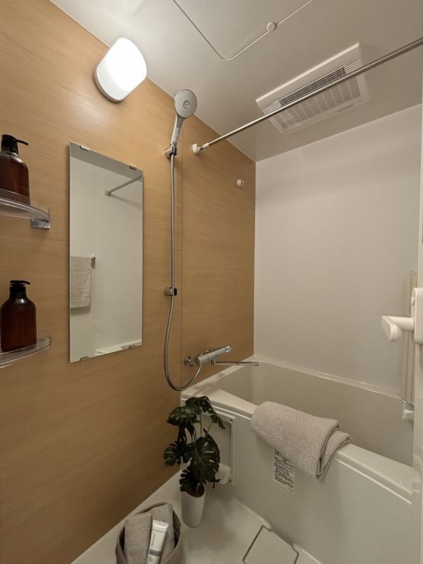 バス・シャワールーム