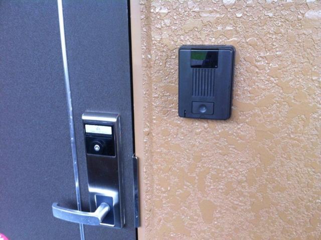 玄関　玄関（イメージ）