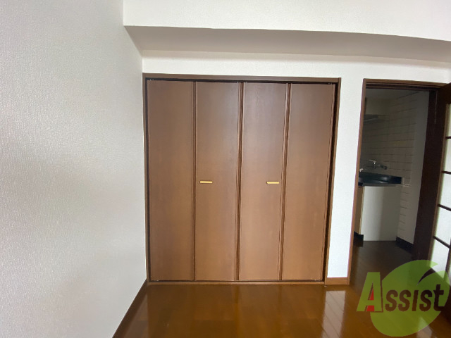 収納　収納はこちら。中の様子が気になりますね。