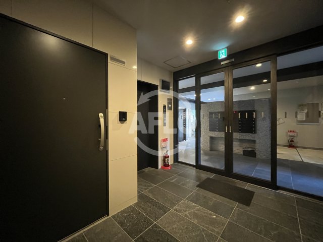 ロビー　アンフェニXV江坂レジデンス　ロビー