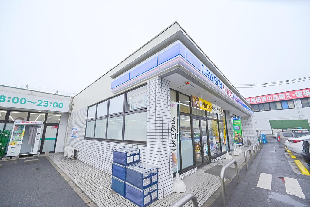 コンビニ　ローソン坂北インター店（コンビニ）まで1750m