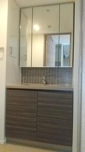 洗面設備　同仕様