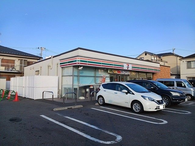 コンビニ　セブンイレブン市川総合病院前店（コンビニ）まで925m