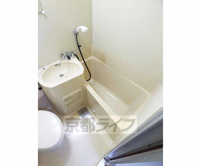 バス・シャワールーム　ユニットバスです。