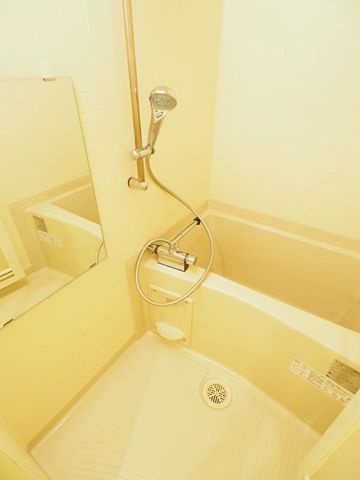 バス・シャワールーム　☆ゆっくりくつろげるお風呂☆