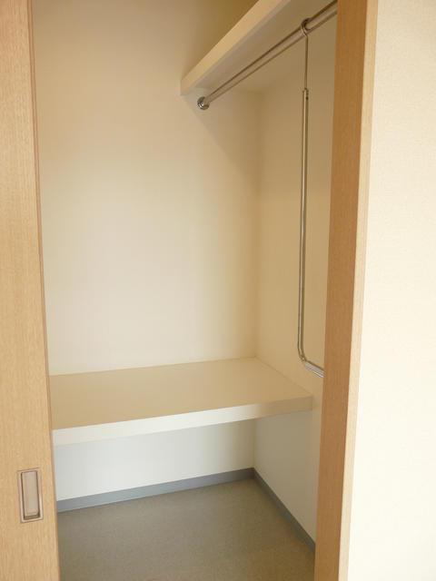 収納　ウォークインクローゼット