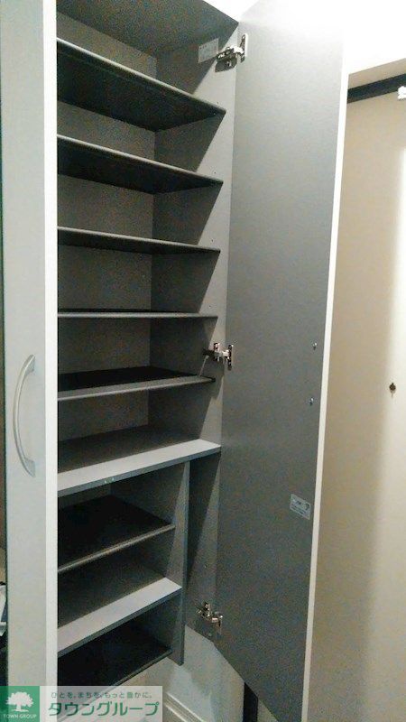 収納　シューズボックス