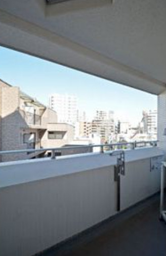 バルコニー　※別部屋の参考写真です。