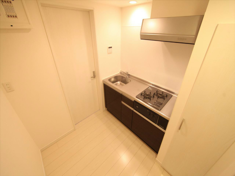 キッチン　システムキッチン（ガス2口コンロ付）