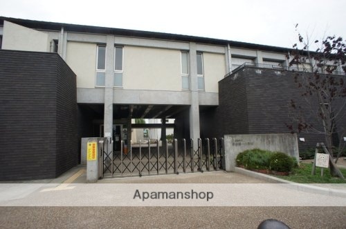 小学校　河合第一小学校（小学校）まで526m