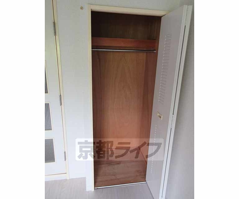 収納　クローゼット・