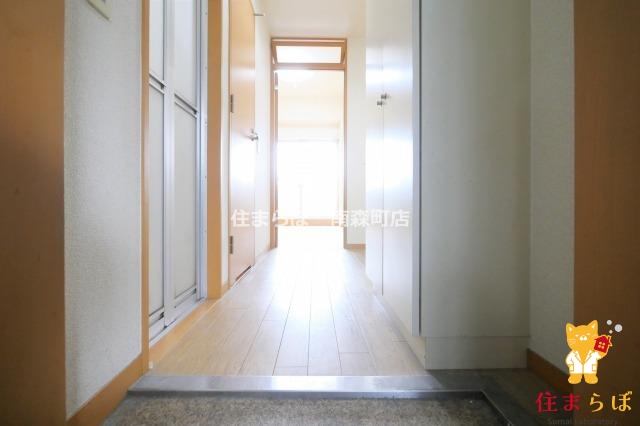 玄関　「“合う暮らし”を、LINEで一緒に描こう。」