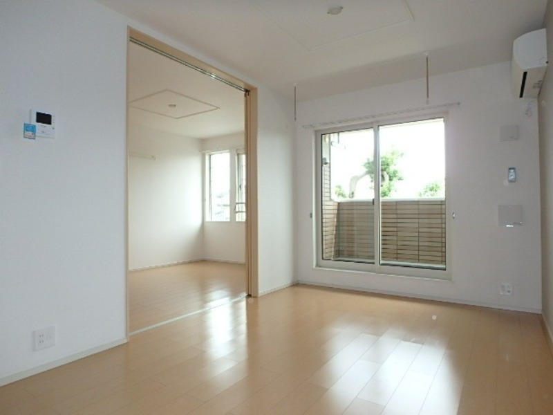 居室・リビング　図面と現状に相違がある場合には現状を優先