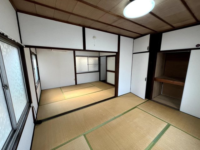 収納　日当たりよくとても気持ちいです