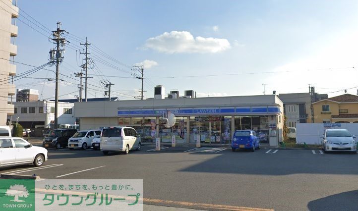 コンビニ　ローソン中川馬手町一丁目店（コンビニ）まで630m
