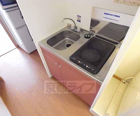 キッチン　ＩＨコンロ付きのキッチンです。