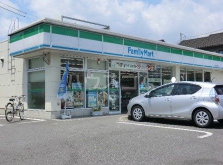 コンビニ　ファミリーマート 安城住吉町店（コンビニ）まで1305m