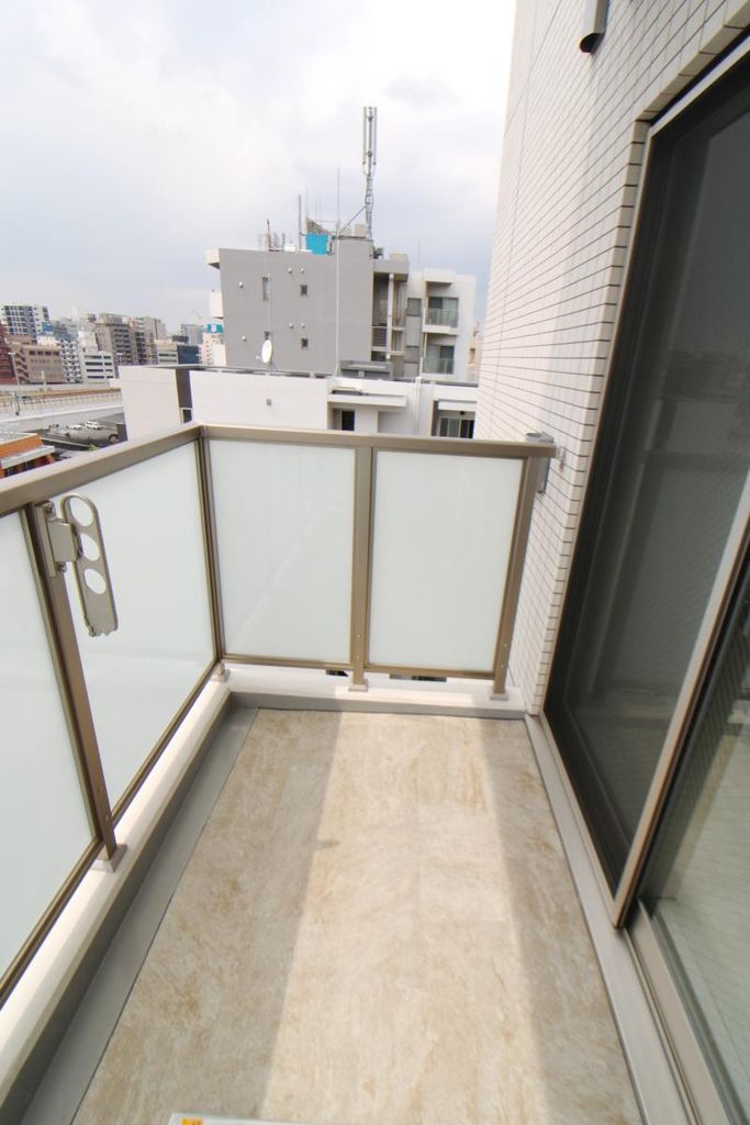バルコニー　バルコニー