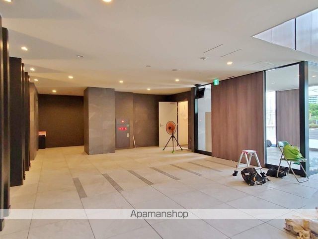 ロビー　ロビー