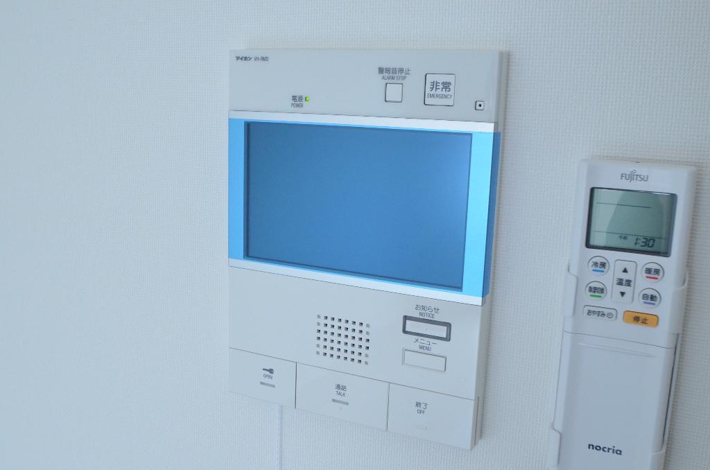 セキュリティ　カメラ付インターホン