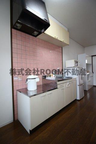 キッチン　キッチンでお料理をお楽しみください