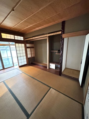 その他部屋・スペース　1F和室（約6畳）