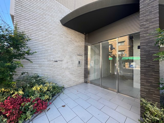 エントランス　ルシア新大阪　エントランス