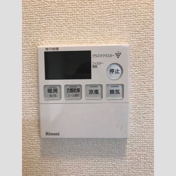 洗面設備　浴室換気暖房乾燥機