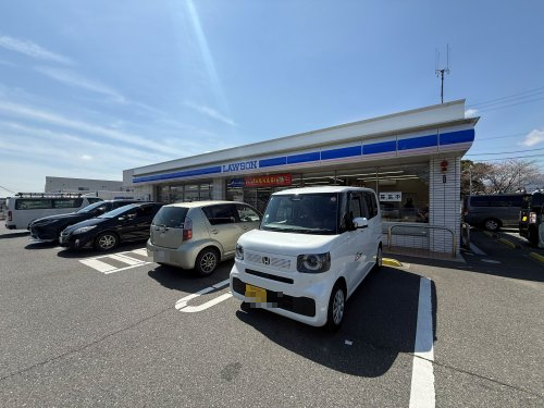 コンビニ　ローソン菰野大強原店（コンビニ）まで242m