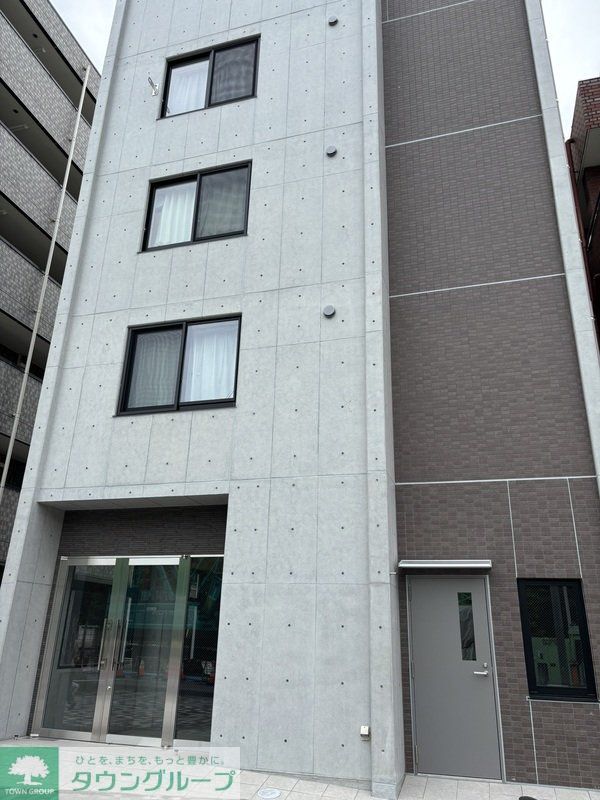 エントランス　外観