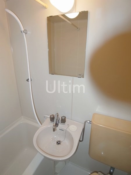 洗面設備　他の部屋の写真です。