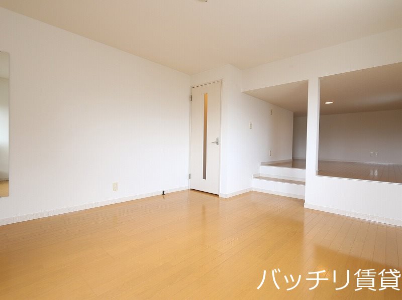 居室・リビング　※同型タイプの為、現状を優先いたします