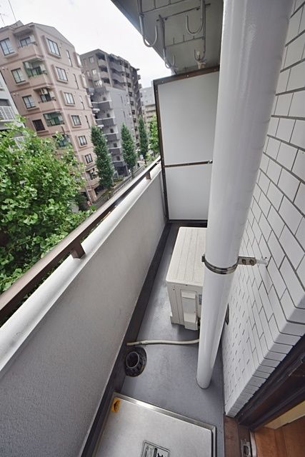 バルコニー　★洗濯物はこちらで★