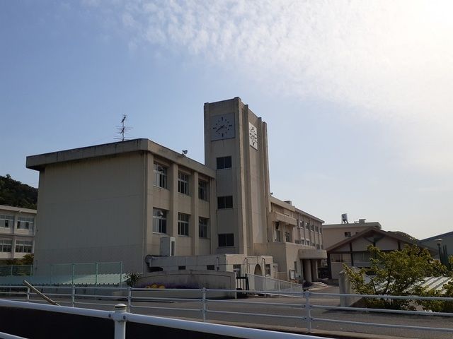 小学校　甲浦小学校（小学校）まで1800m