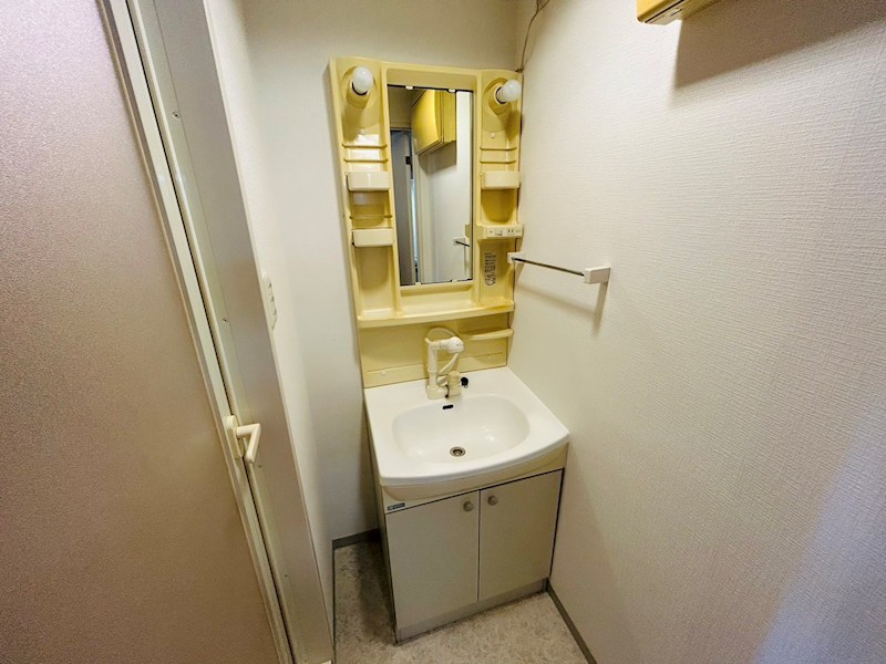 洗面設備　別部屋参考写真