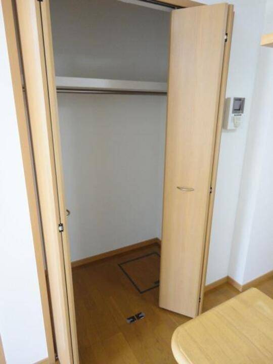 収納　クローゼット