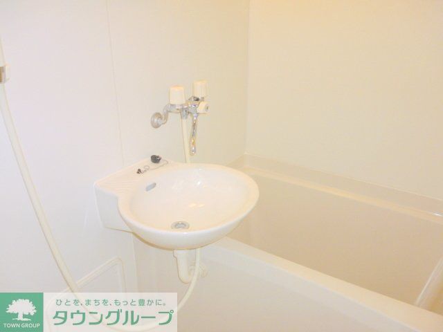 バス・シャワールーム　バス・トイレ別