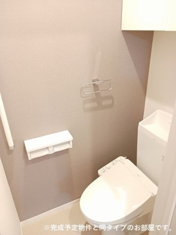トイレ　コンパクトで使いやすいトイレです