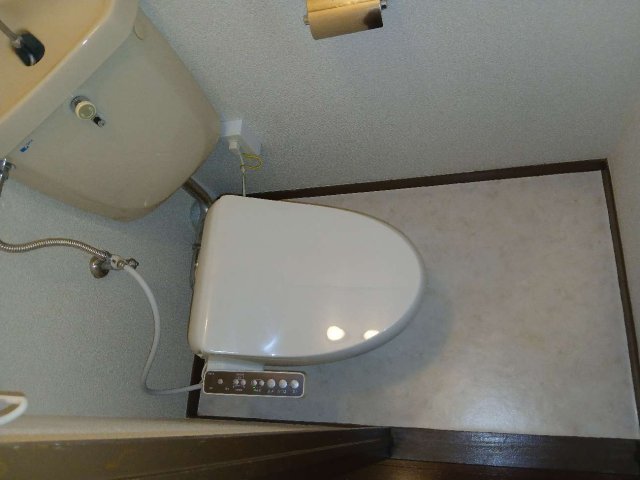 トイレ　同建物別部屋 現況優先