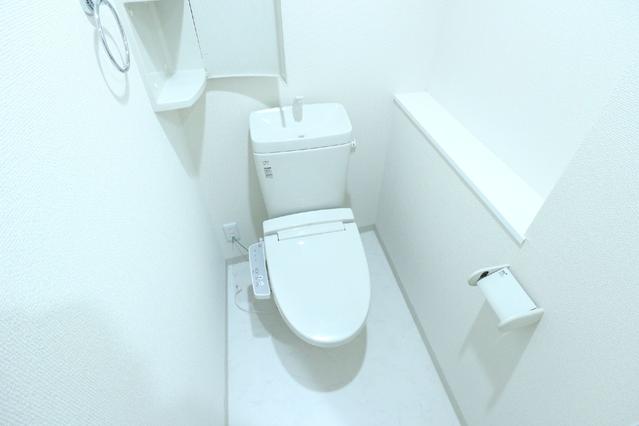 トイレ　トイレ