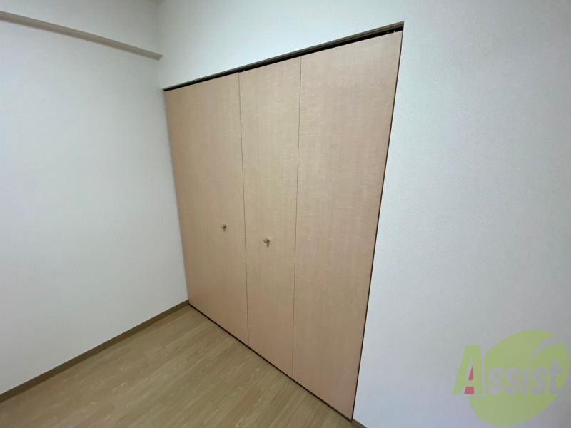 収納　寝室のクローゼットです。部屋がすっきり片付きます。