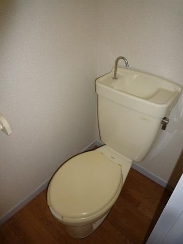 トイレ　バストイレ別