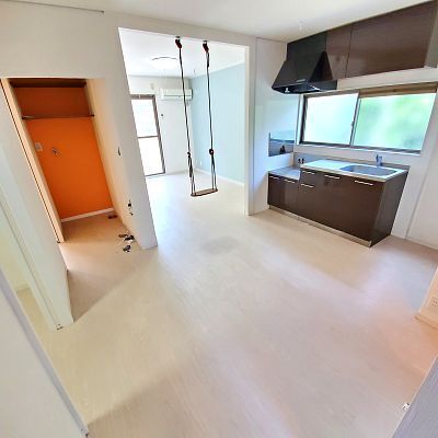 居室・リビング　※別号室の写真です。現況優先となります。