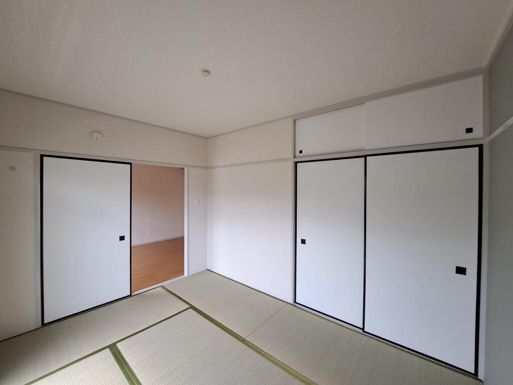 その他部屋・スペース　●押入・天袋付きの和室♪