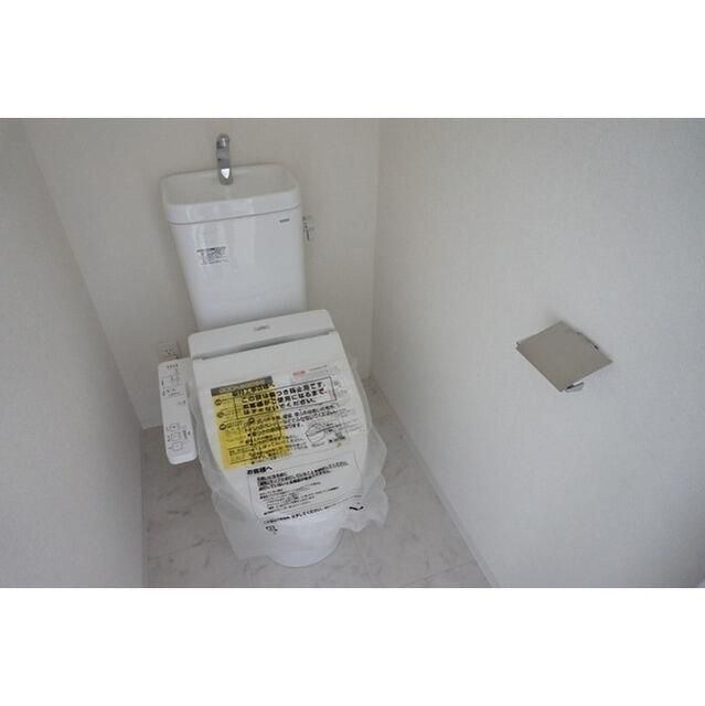 トイレ　清潔感のあるトイレです