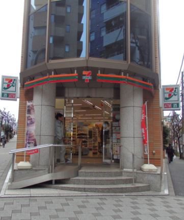 コンビニ　セブンイレブン千代田一番町店（コンビニ）まで385m