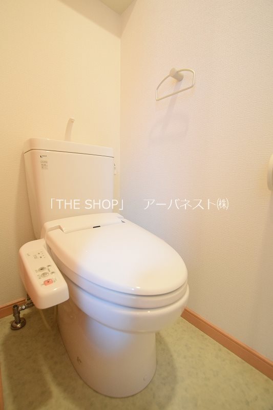 トイレ　シャワートイレ